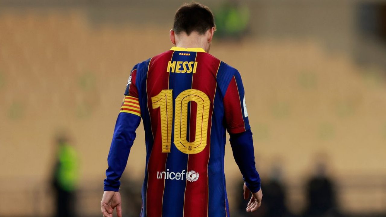 Messi First Red Card In Career Wearing Barcelona Jersey