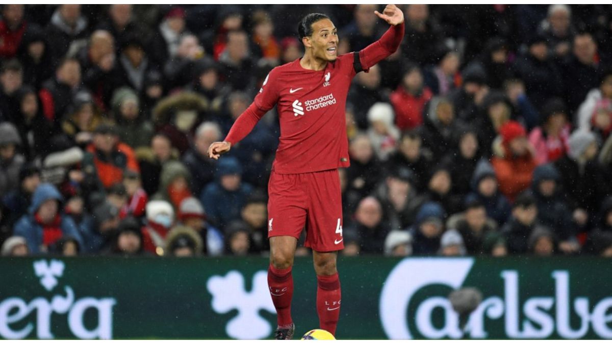 Virgil van Dijk's Heroic Header Secures Carabao Cup for Liverpool